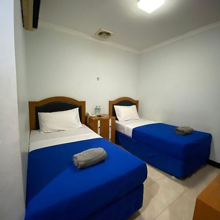 Karsa Utama Hotel Jakarta Luaran gambar