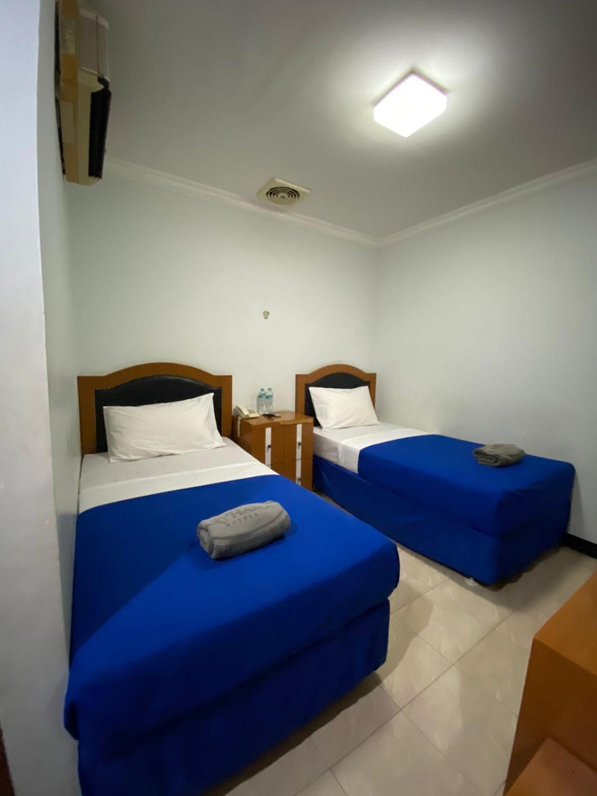 Karsa Utama Hotel Jakarta Luaran gambar