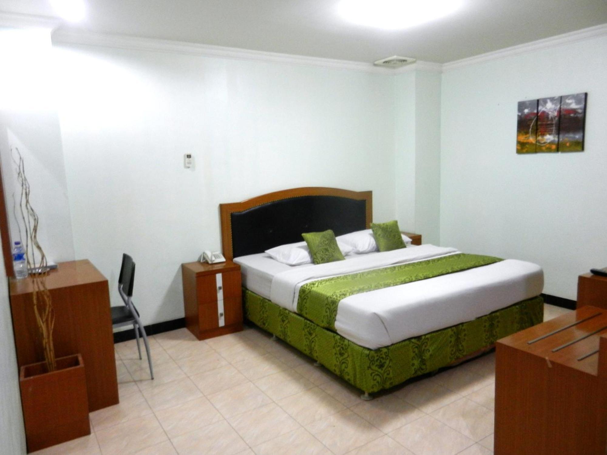Karsa Utama Hotel Jakarta Bilik gambar