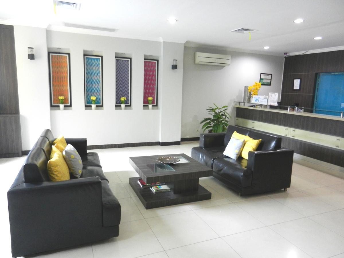 Karsa Utama Hotel Jakarta Luaran gambar